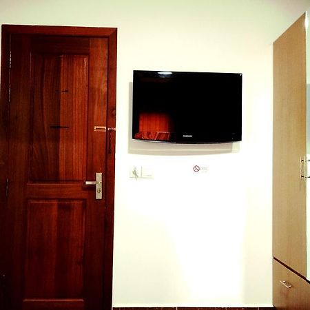 Soben Sensok Guesthouse พนมเปญ ภายนอก รูปภาพ