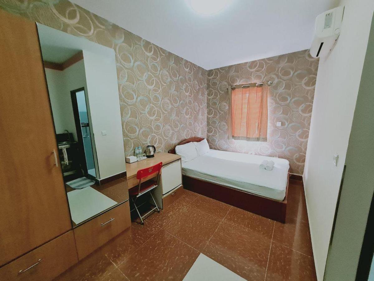 Soben Sensok Guesthouse พนมเปญ ภายนอก รูปภาพ