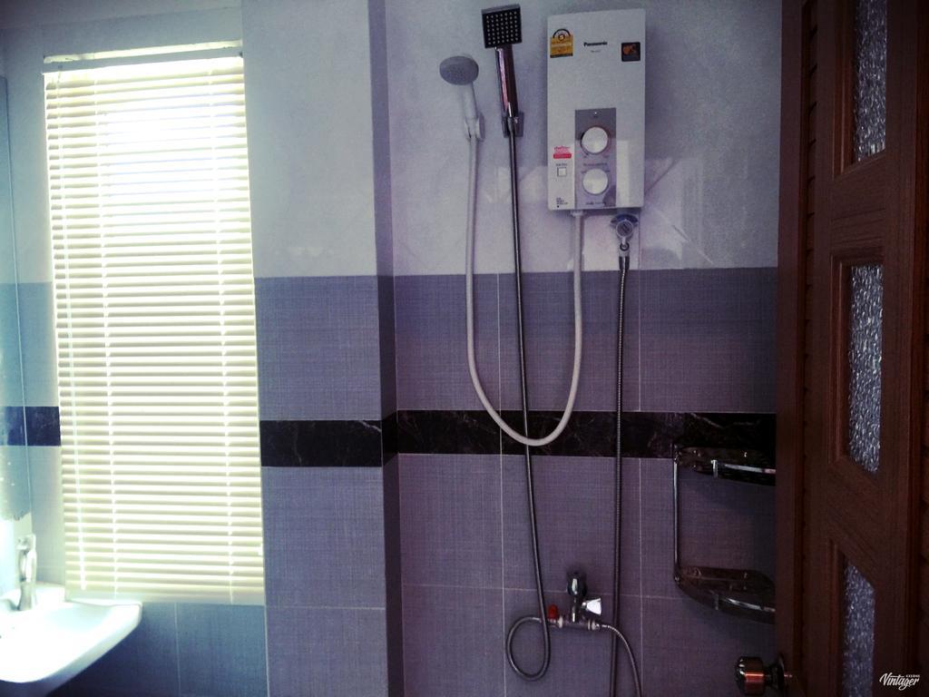 Soben Sensok Guesthouse พนมเปญ ภายนอก รูปภาพ