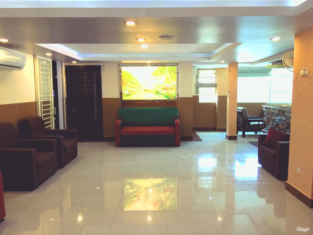 Soben Sensok Guesthouse พนมเปญ ภายนอก รูปภาพ
